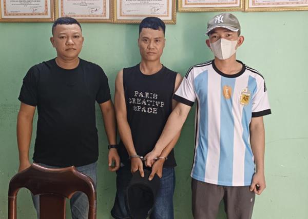 Truy trên mạng, tóm ngoài đời