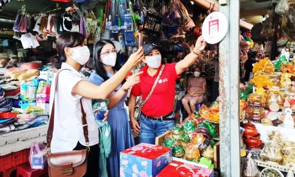 Tập huấn về kỹ năng bán hàng livestream qua các trang mạng xã hội cho tiểu thương