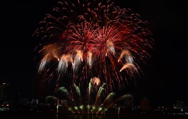 Đêm thi thứ 3 của DIFF 2024: Khi tình yêu thăng hoa