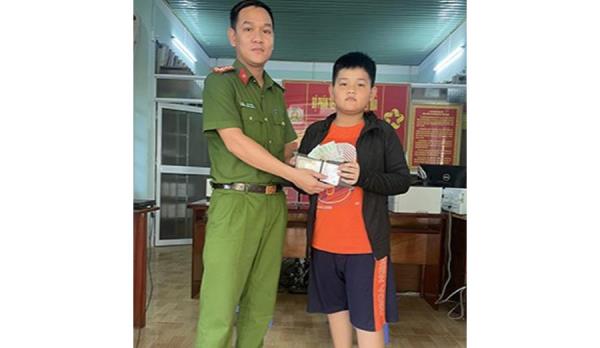 Tuổi nhỏ nhưng hành động ý nghĩa lớn