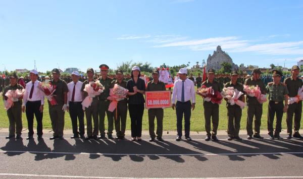 Quảng Nam ra mắt lực lượng tham gia bảo vệ an ninh trật tự ở cơ sở