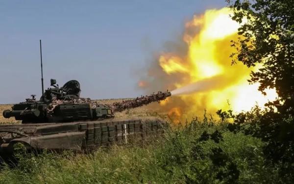 Ukraine phản kích Nga, tái chiếm lãnh thổ sát Kharkov và tập kích Crimea