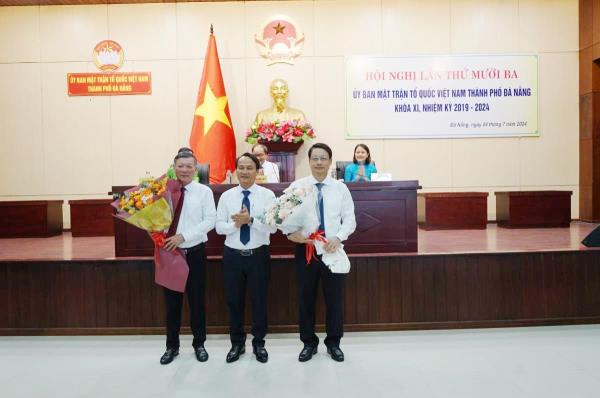 Ông Lê Văn Trung được bầu giữ chức Chủ tịch Uỷ ban MTTQ Việt Nam thành phố khoá XI, nhiệm kỳ 2019 - 2024