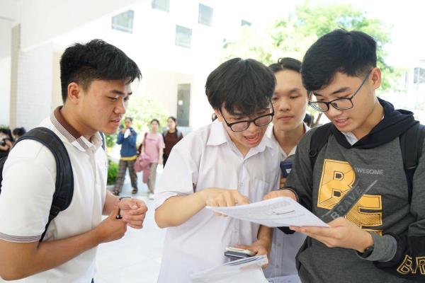 Đại học Đà Nẵng công bố điểm chuẩn vào các trường thành viên