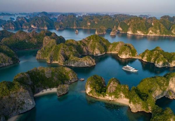 Vịnh Hạ Long - Quần đảo Cát Bà được công nhận là Di sản Địa chất quốc tế