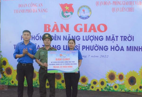 Hành quân xanh kết nối sức trẻ thanh niên Công an và lan tỏa yêu thương