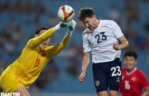 Ngày đáng quên của Lâm Nga