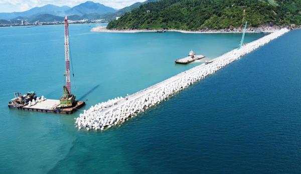 Sắc Xuân trên các công trình