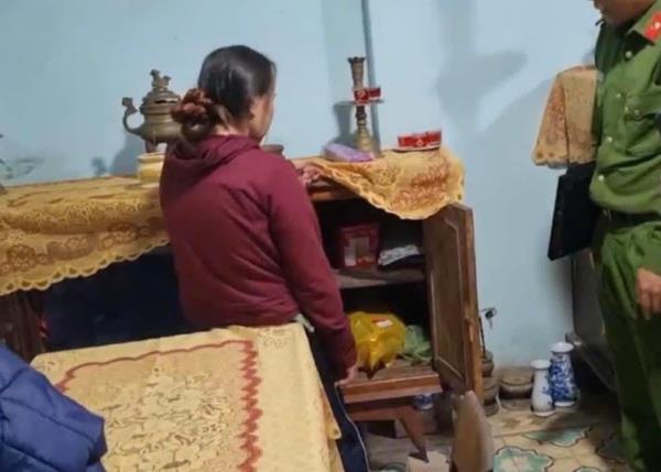 Tạm giữ hình sự đối tượng trộm cắp trên 450 triệu trước giờ giao thừa