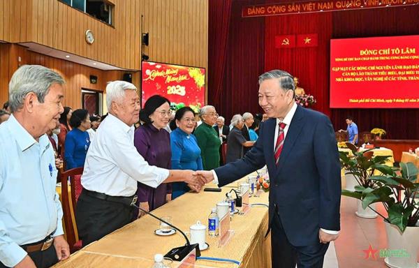 Tổng Bí thư Tô Lâm: Ưu tiên hàng đầu là thực hiện thắng lợi các mục tiêu chiến lược đến năm 2030