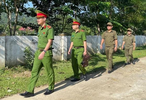 Bám sát cơ sở giữ vững an ninh trật tự