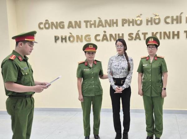 Video clip khám xét nhà diễn viên Trương Ngọc Ánh