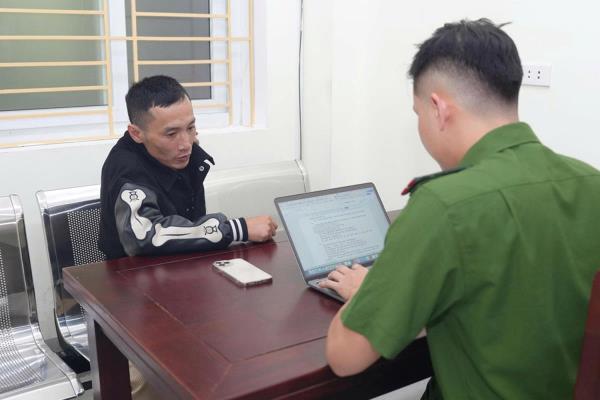 Truy nhanh 2 đạo chích