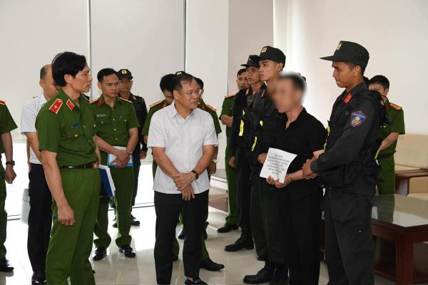 Triệt phá chuyên án mua bán gần 800kg ma túy từ Tam Giác V àng về Việt Nam