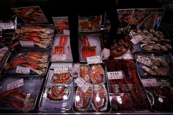 Trung Quốc cấm nhập khẩu hải sản Nhật Bản giữa căng thẳng ngoại giao