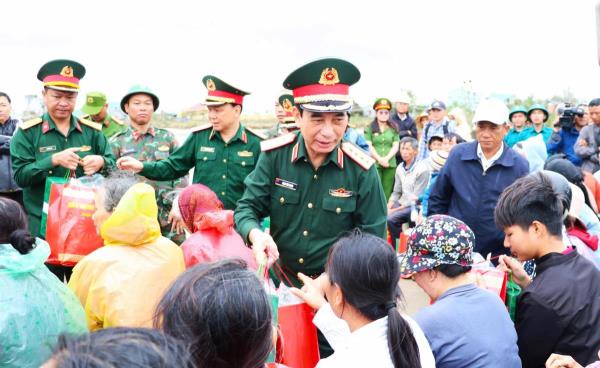 Đại tướng Phan Văn Giang: Chỉ rút quân khi hoàn thành nhiệm vụ