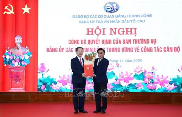 Đồng chí Nguyễn Văn Quảng giữ chức Bí thư Đảng ủy Tòa án nhân dân tối cao