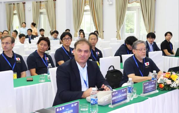 Hơn 100 báo cáo khoa học tại Hội nghị Phẫu thuật thần kinh xâm lấn tối thiểu quốc tế lần thứ 9