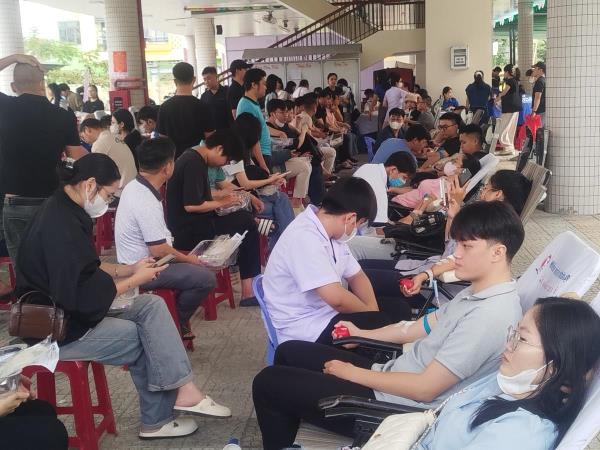 Phường Thanh Khê thu nhận gần 600 đơn vị máu tại ngày hội hiến máu tình nguyện năm 2025