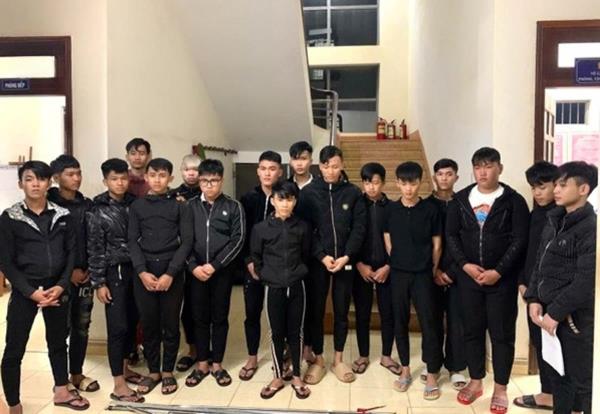 Làm rõ nhóm thanh niên manh động