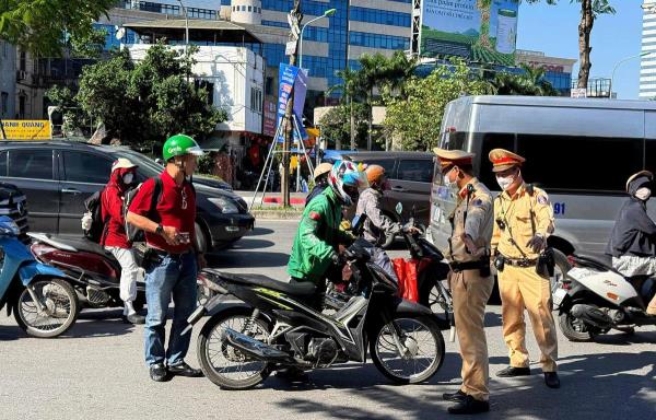 Hãy đi chậm lại vì sự an toàn của chính bạn và mọi người