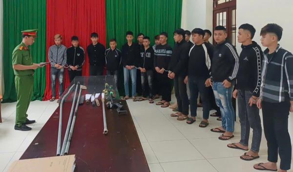 Làm rõ nhóm sửu nhi gây rối