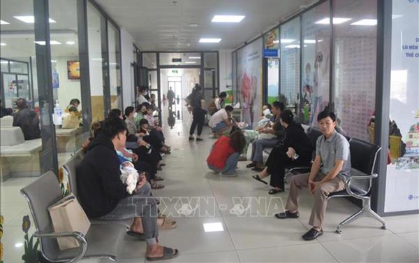 Người dân chủ động đi tiêm vaccine phòng cúm tăng cao