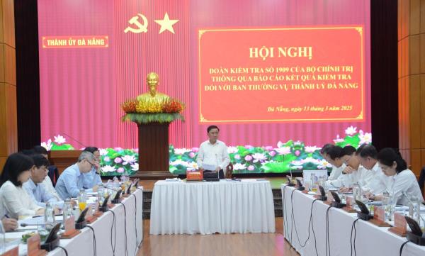 Thường trực Ban Bí thư Trần Cẩm Tú làm việc với Ban thường vụ Thành uỷ Đà Nẵng