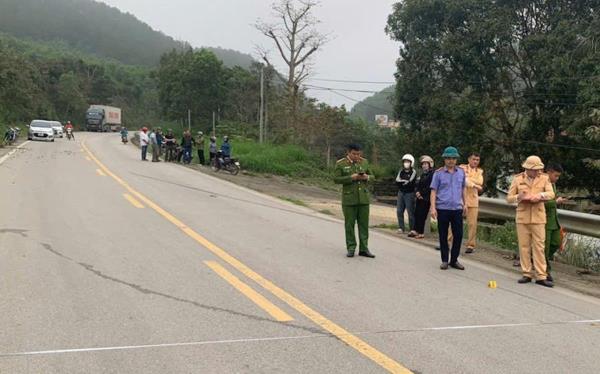 Bắt tài xế xe tải tông chết 2 người