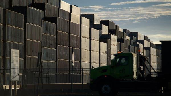 Mỹ chính thức áp thuế Canada, Mexico, Trung Quốc