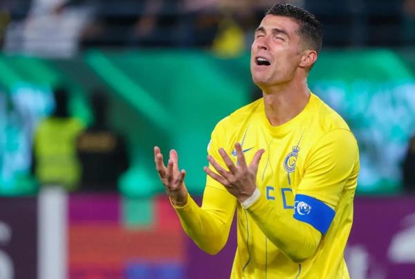 Ronaldo không đến Iran đá AFC Champions League