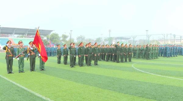 Quận Ngũ Hành Sơn: Ra quân huấn luyện và phát động đợt thi đua cao điểm Thần tốc - Quốc thắng năm 2025