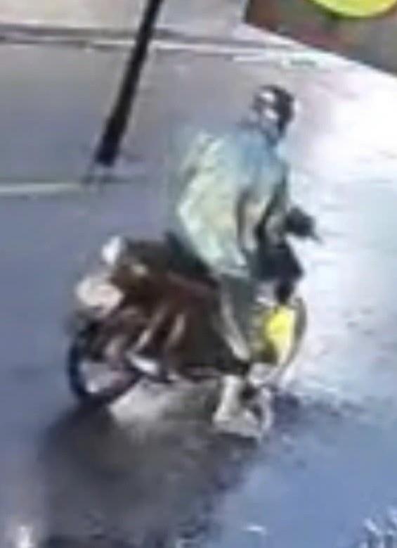 Tìm người biết việc