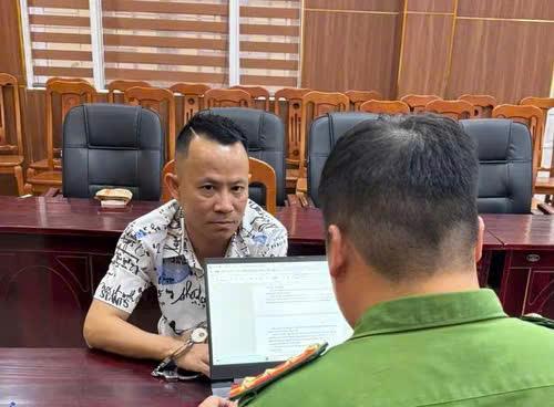 Đà Nẵng bắt ông trùm đường dây mại dâm có 300 gái gọi, hơn 14 ngàn thành viên