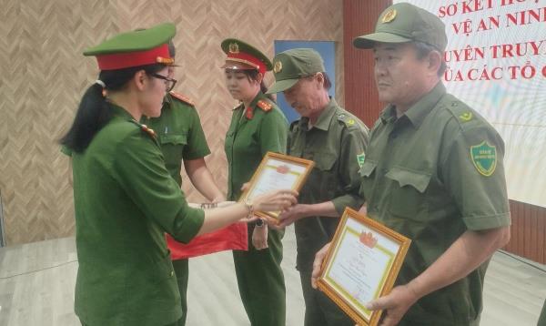 Phường Xuân Hà ra mắt Ban Điều hành lực lượng bảo vệ ANTT ở cơ sở