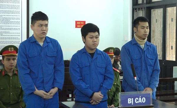 Xét xử nhóm gieo rắc cái chết trắng