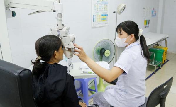 Thông tin nhân viên Bệnh viện Mắt Đà Nẵng trừng mắt với bệnh nhân là không đúng sự thật