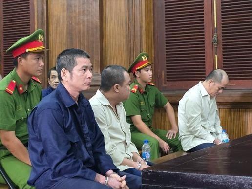 Tuyên án 16 bị cáo sản xuất buôn bán thuốc giả