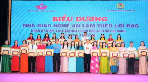 Biểu dương 135 nhà giáo làm theo lời Bác
