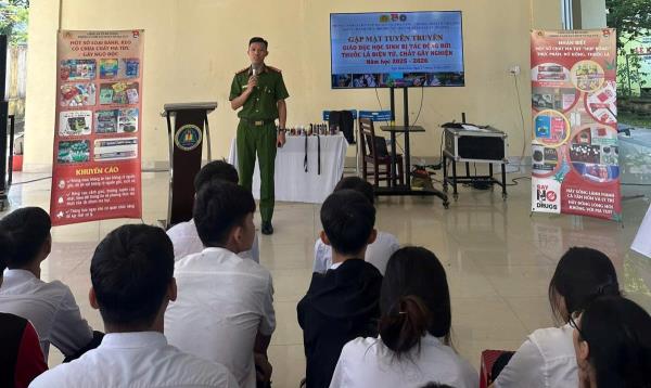 Lan tỏa tinh thần trách nhiệm, ý thức pháp luật trong học đường