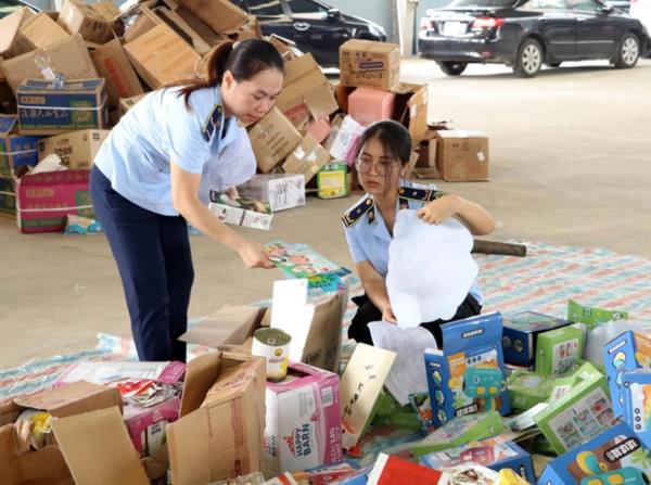 Mở đợt cao điểm ngăn chặn, phòng chống thuốc, thực phẩm bảo vệ sức khỏe giả