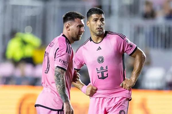 Messi và Suarez hợp lực lập đội bóng ở Uruguay