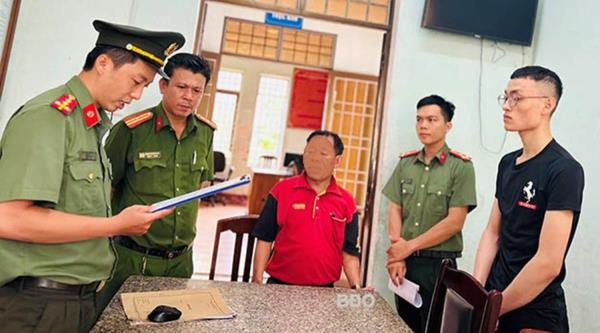 Rủ bạn đi làm việc nhẹ, lương cao