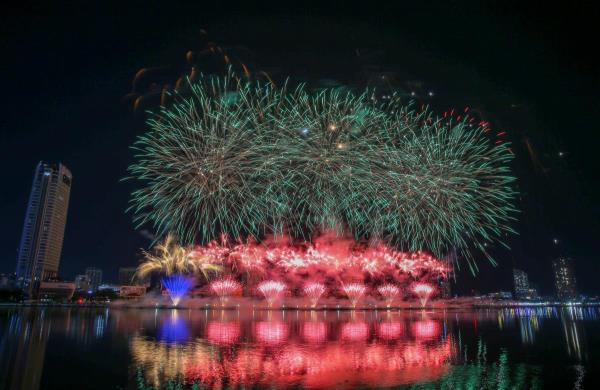 Mãn nhãn, cảm xúc bừng sáng cùng DIFF 2025