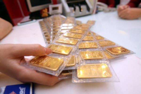 Chờ tin về đàm phán thương mại Mỹ-Trung, giá vàng thế giới tăng nhẹ