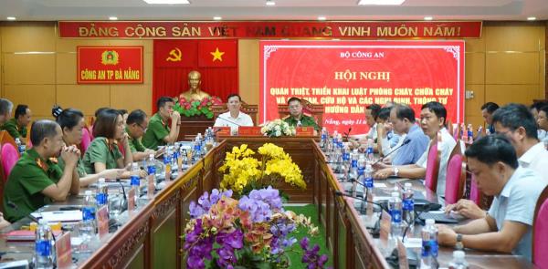 Tuyên truyền, phổ biến Luật PCCC và CNCH sâu rộng đến tận cơ sở