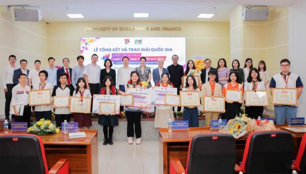 3 sinh viên Việt Nam sẽ tham gia Cuộc thi Vô địch thiết kế đồ họa thế giới ACP 2025