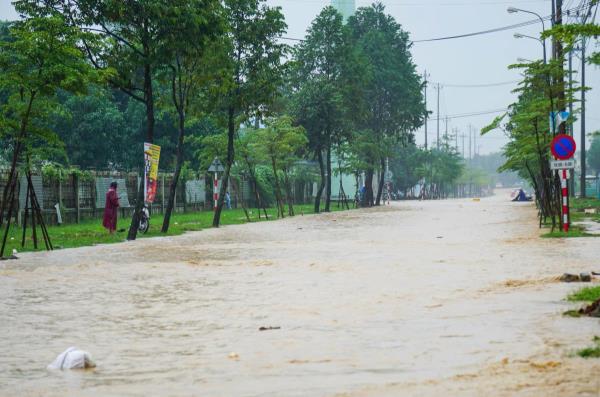 81 tỷ đồng xây mới, cải tạo hệ thống thoát nước Khu công nghiệp Hòa Khánh và các khu dân cư lân cận