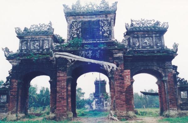 Làm báo thời máy ảnh chụp phim