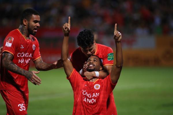 Ninh Bình FC chiêu mộ ngoại binh đầu tiên